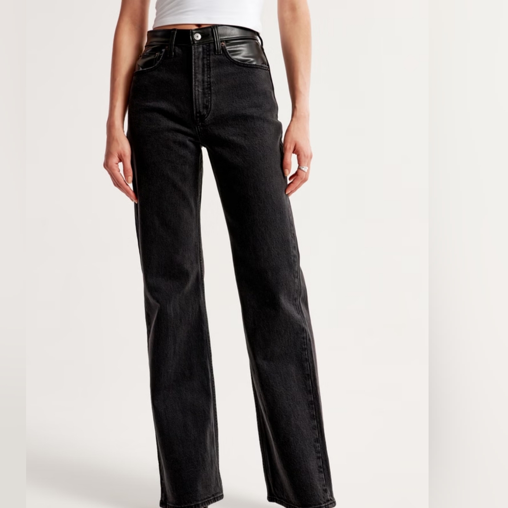 Leather Trimmed "90s Relaxed Jean" (27R)